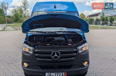 Вантажний фургон Mercedes-Benz Sprinter 2019 в Івано-Франківську