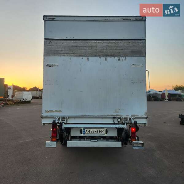 Вантажний фургон Mercedes-Benz Sprinter 2006 в Житомирі