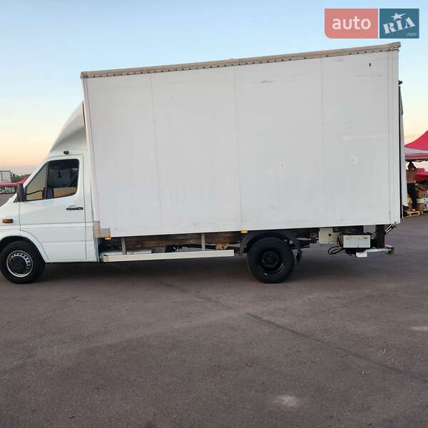 Вантажний фургон Mercedes-Benz Sprinter 2006 в Житомирі