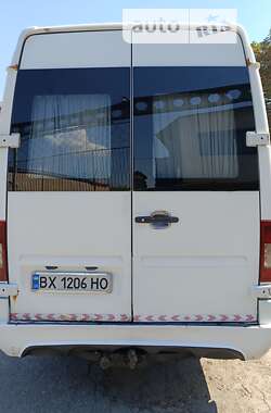 Другие грузовики Mercedes-Benz Sprinter 2005 в Городке