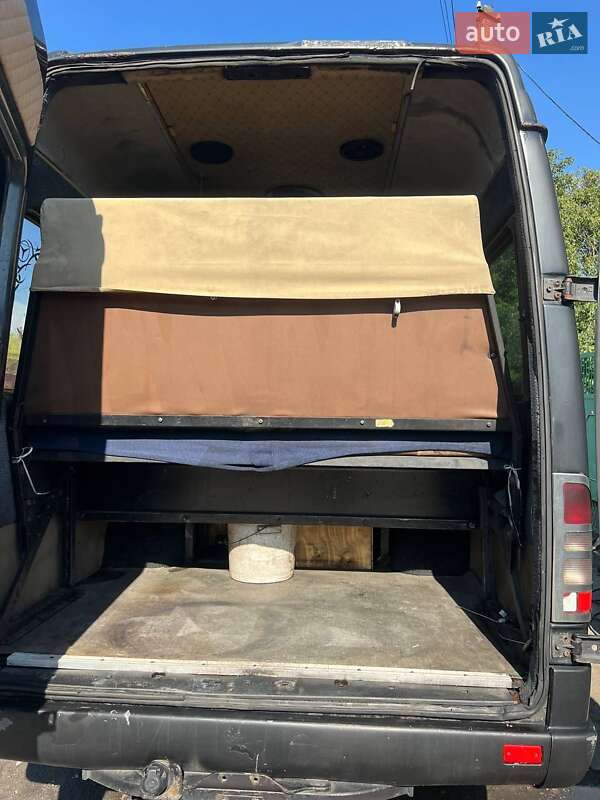 Городской автобус Mercedes-Benz Sprinter 1999 в Кривом Роге
