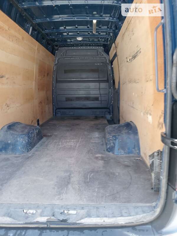 Грузовой фургон Mercedes-Benz Sprinter 2015 в Песчанке