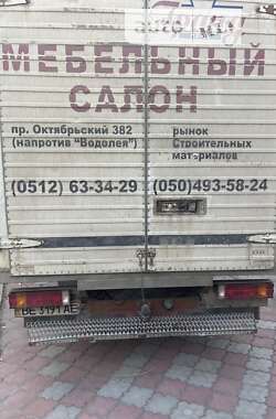 Грузовой фургон Mercedes-Benz Sprinter 1998 в 