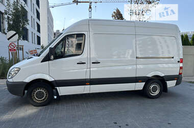 Грузопассажирский фургон Mercedes-Benz Sprinter 2010 в Мостиске