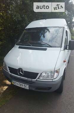 Вантажний фургон Mercedes-Benz Sprinter 2005 в Мукачевому