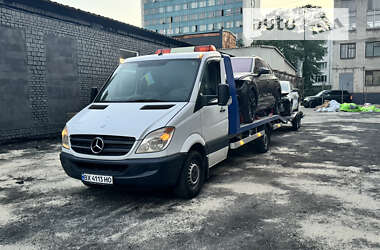 Эвакуатор Mercedes-Benz Sprinter 2008 в Киеве