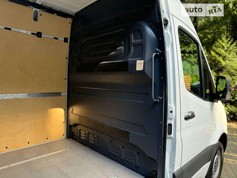 Грузовой фургон Mercedes-Benz Sprinter 2023 в Виннице