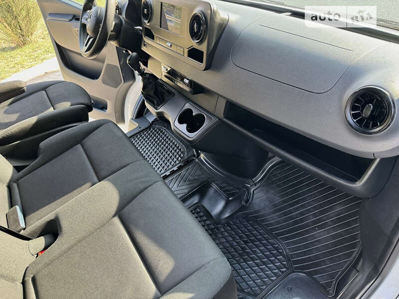Грузовой фургон Mercedes-Benz Sprinter 2023 в Виннице