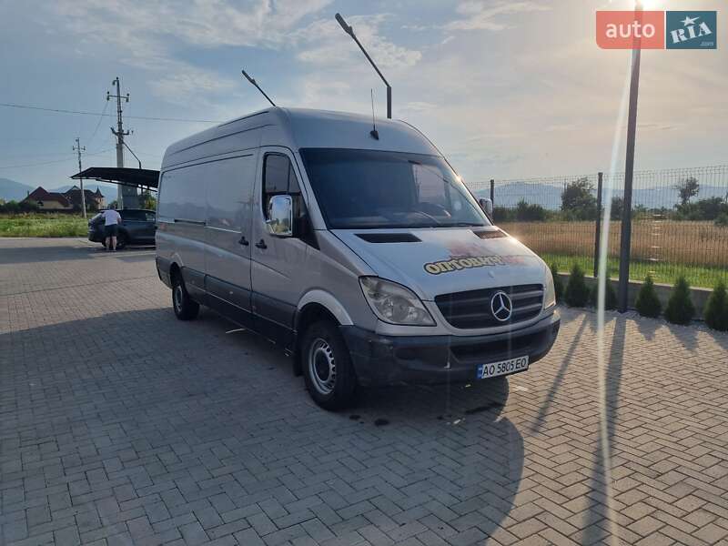 Mercedes-Benz Sprinter 2008