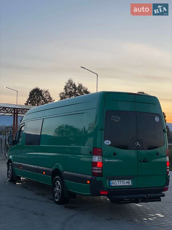 Микроавтобус Mercedes-Benz Sprinter 2010 в Тячеве