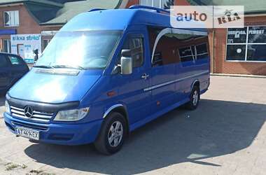 Микроавтобус Mercedes-Benz Sprinter 2003 в Рожнятове