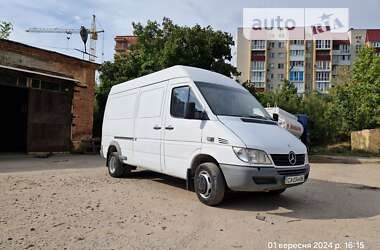 Вантажний фургон Mercedes-Benz Sprinter 2005 в Умані