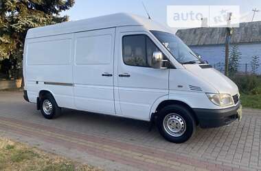 Вантажний фургон Mercedes-Benz Sprinter 2004 в Рівному