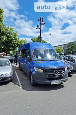 Грузопассажирский фургон Mercedes-Benz Sprinter 2019 в Коломые