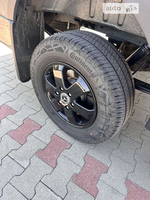 Грузопассажирский фургон Mercedes-Benz Sprinter 2019 в Хотине