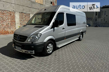 Вантажопасажирський фургон Mercedes-Benz Sprinter 2010 в Тернополі