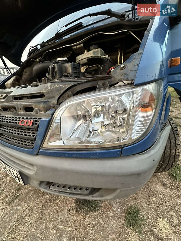 Микроавтобус Mercedes-Benz Sprinter 2004 в Чернигове фото 2 Микроавтобус Mercedes-Benz Sprinter 2004 в Чернигове