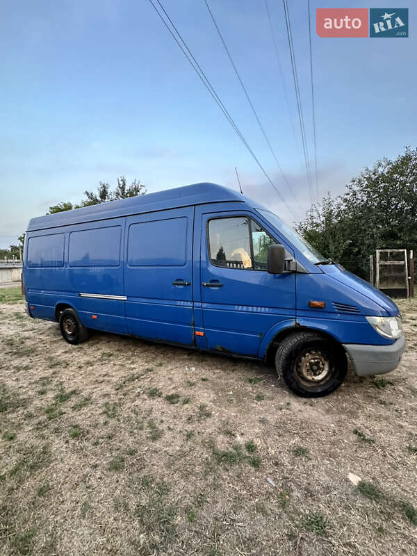 Микроавтобус Mercedes-Benz Sprinter 2004 в Чернигове фото 5 Микроавтобус Mercedes-Benz Sprinter 2004 в Чернигове