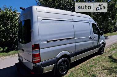 Грузовой фургон Mercedes-Benz Sprinter 2014 в 