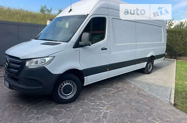 Грузовой фургон Mercedes-Benz Sprinter 2022 в Черновцах