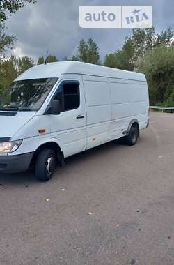 Грузовой фургон Mercedes-Benz Sprinter 2004 в Ужгороде