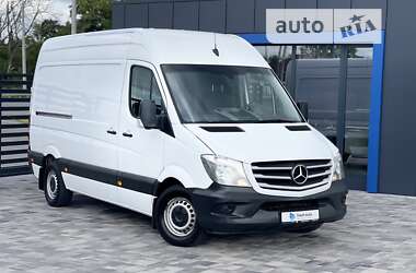 Вантажний фургон Mercedes-Benz Sprinter 2017 в Рівному