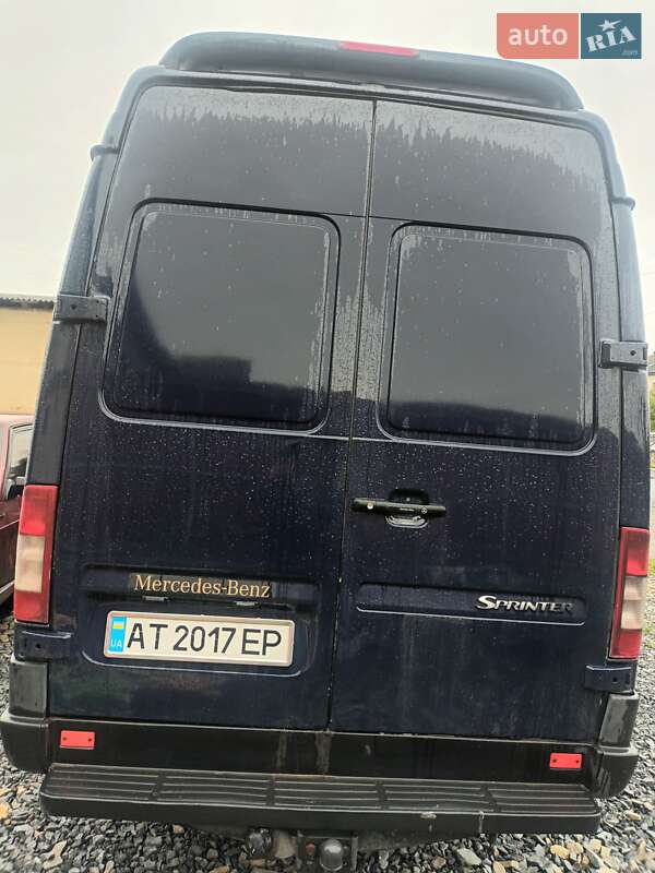 Мікроавтобус Mercedes-Benz Sprinter 2004 в Калуші