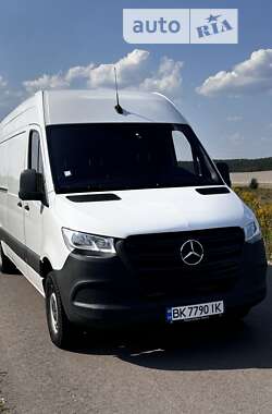 Вантажний фургон Mercedes-Benz Sprinter 2019 в Шумську