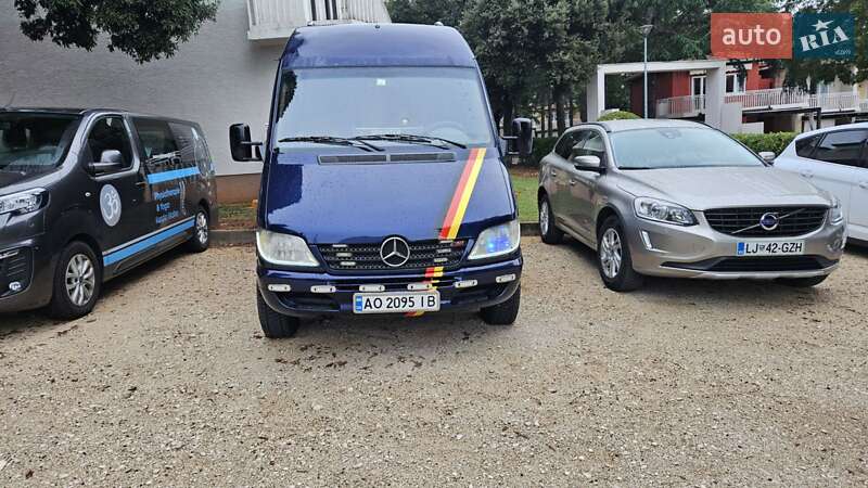 Mercedes-Benz Sprinter 2005