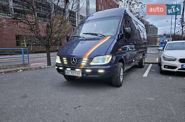 Микроавтобус Mercedes-Benz Sprinter 2005 в 
