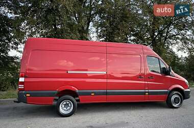 Грузовой фургон Mercedes-Benz Sprinter 2017 в 