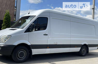 Вантажний фургон Mercedes-Benz Sprinter 2010 в Івано-Франківську