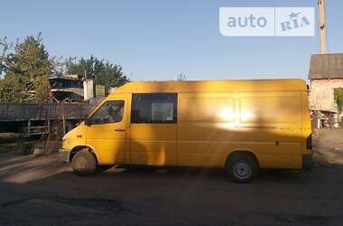 Вантажний фургон Mercedes-Benz Sprinter 2003 в Києві