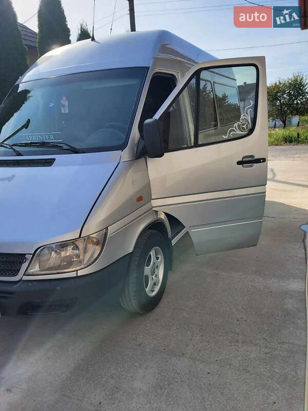 Микроавтобус Mercedes-Benz Sprinter 2003 в Виноградове