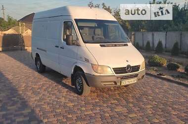 Грузовой фургон Mercedes-Benz Sprinter 2005 в Черновцах