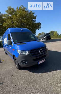 Вантажний фургон Mercedes-Benz Sprinter 2020 в Мукачевому