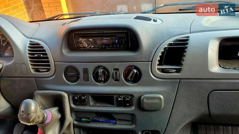 Мікроавтобус Mercedes-Benz Sprinter 2005 в Чернігові