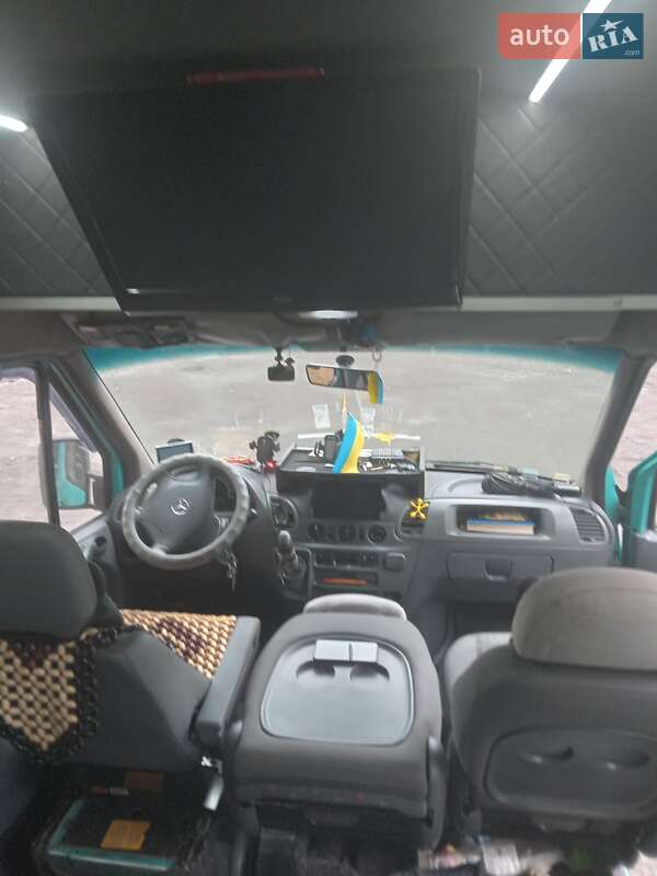 Микроавтобус Mercedes-Benz Sprinter 2002 в Бучаче