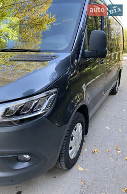 Грузовой фургон Mercedes-Benz Sprinter 2022 в 