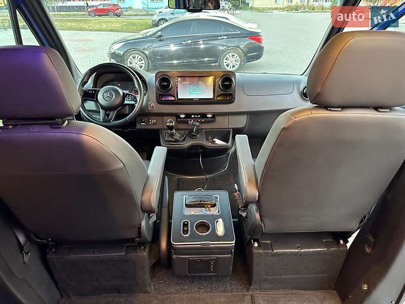 Микроавтобус Mercedes-Benz Sprinter 2019 в Киеве