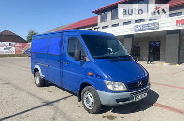 Вантажний фургон Mercedes-Benz Sprinter 2004 в Хусті