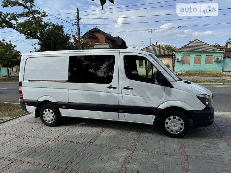 Грузовой фургон Mercedes-Benz Sprinter 2017 в Николаеве