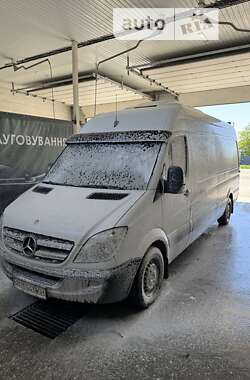 Грузовой фургон Mercedes-Benz Sprinter 2012 в Виннице