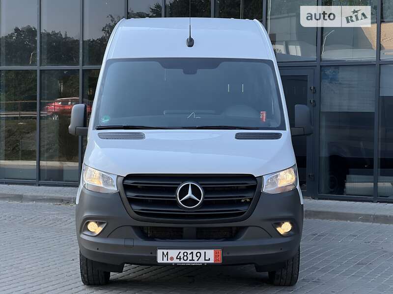 Грузовой фургон Mercedes-Benz Sprinter 2023 в Виннице