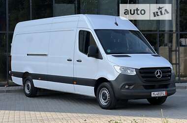 Грузовой фургон Mercedes-Benz Sprinter 2023 в 