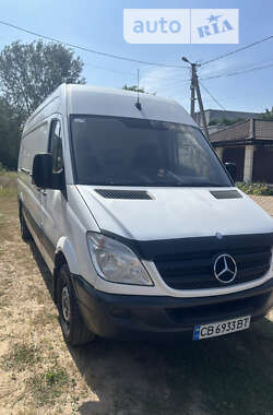 Грузовой фургон Mercedes-Benz Sprinter 2014 в Чернигове