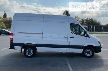 Вантажний фургон Mercedes-Benz Sprinter 2015 в Києві