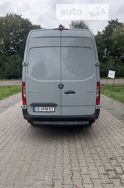 Грузовой фургон Mercedes-Benz Sprinter 2018 в 