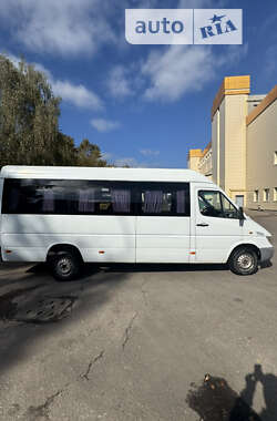 Приміський автобус Mercedes-Benz Sprinter 2003 в Рівному