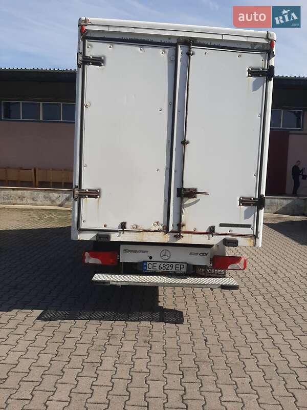 Вантажний фургон Mercedes-Benz Sprinter 2008 в Чернівцях